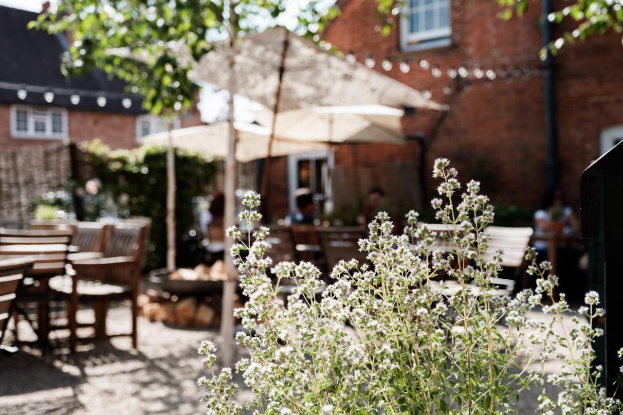 Hotel Bel And The Dragon-Kingsclere Extérieur photo